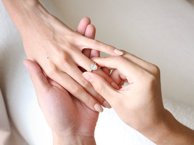 5 Ways to Get Your Partner’s Ring Size in Secret