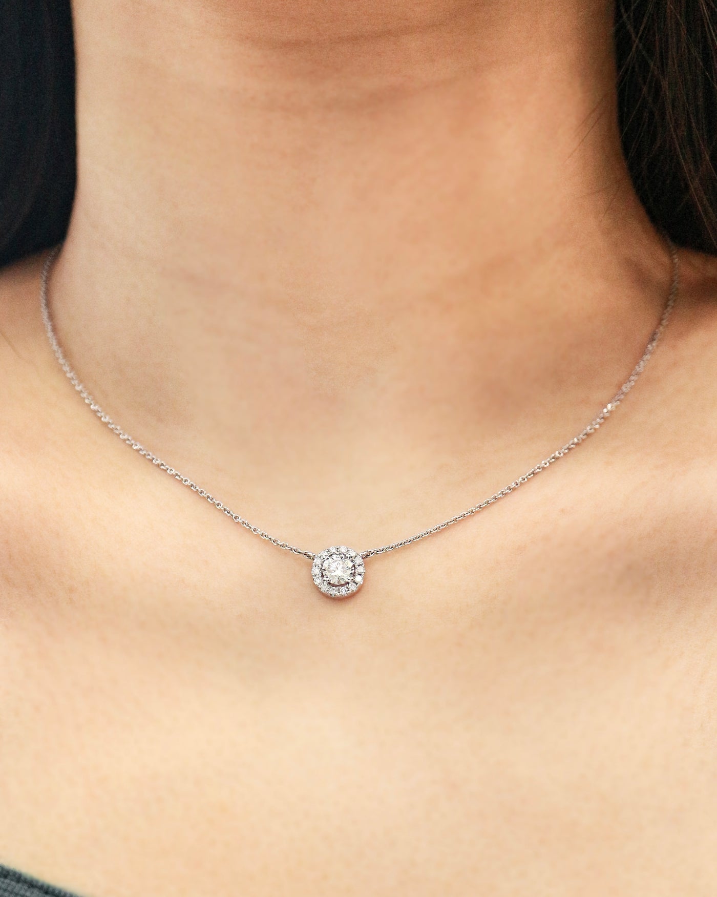 Round Necklace with Halo