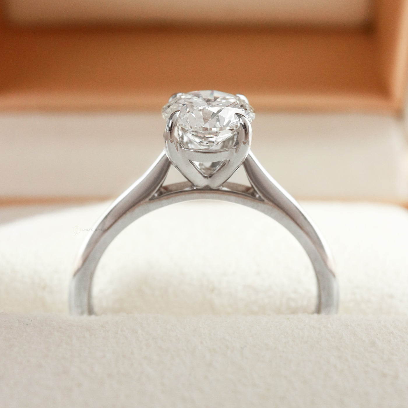 1.03ct Round Diamond Cathedral Engagement Ring