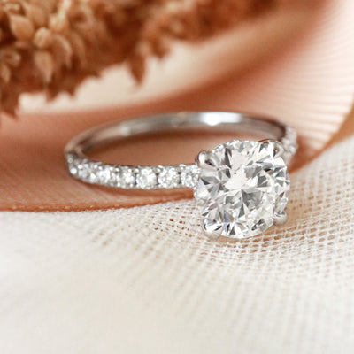 Hidden Halo and Pavé