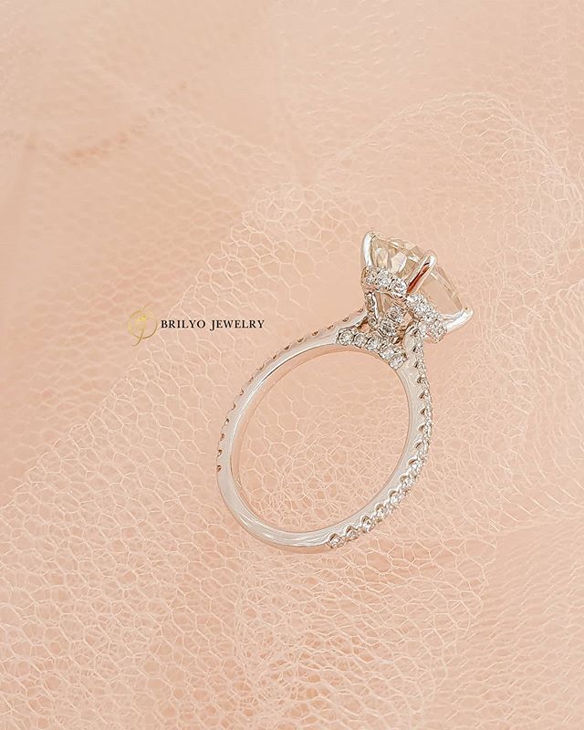 Featured Engagement Rings