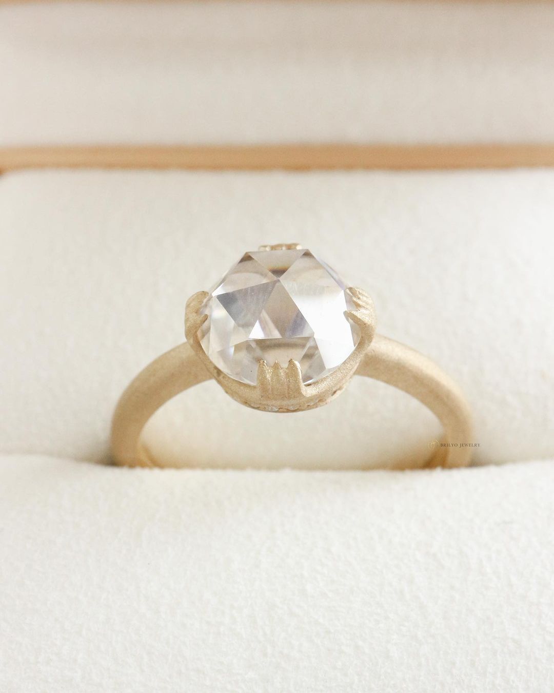 Custom Rose Cut in Brushed Finish Band