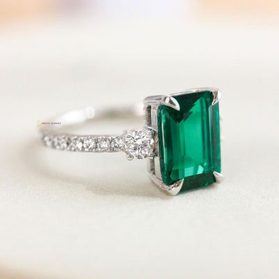 Custom Emerald Engagement Ring