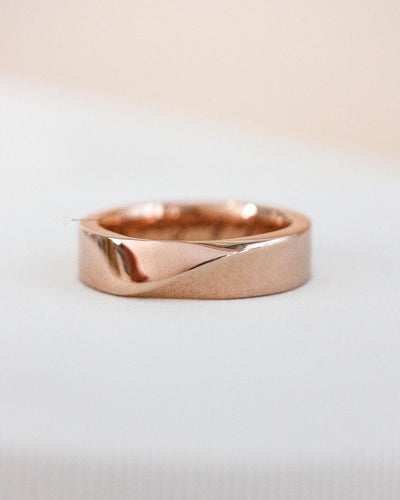 Mobius Strip Wedding Rings
