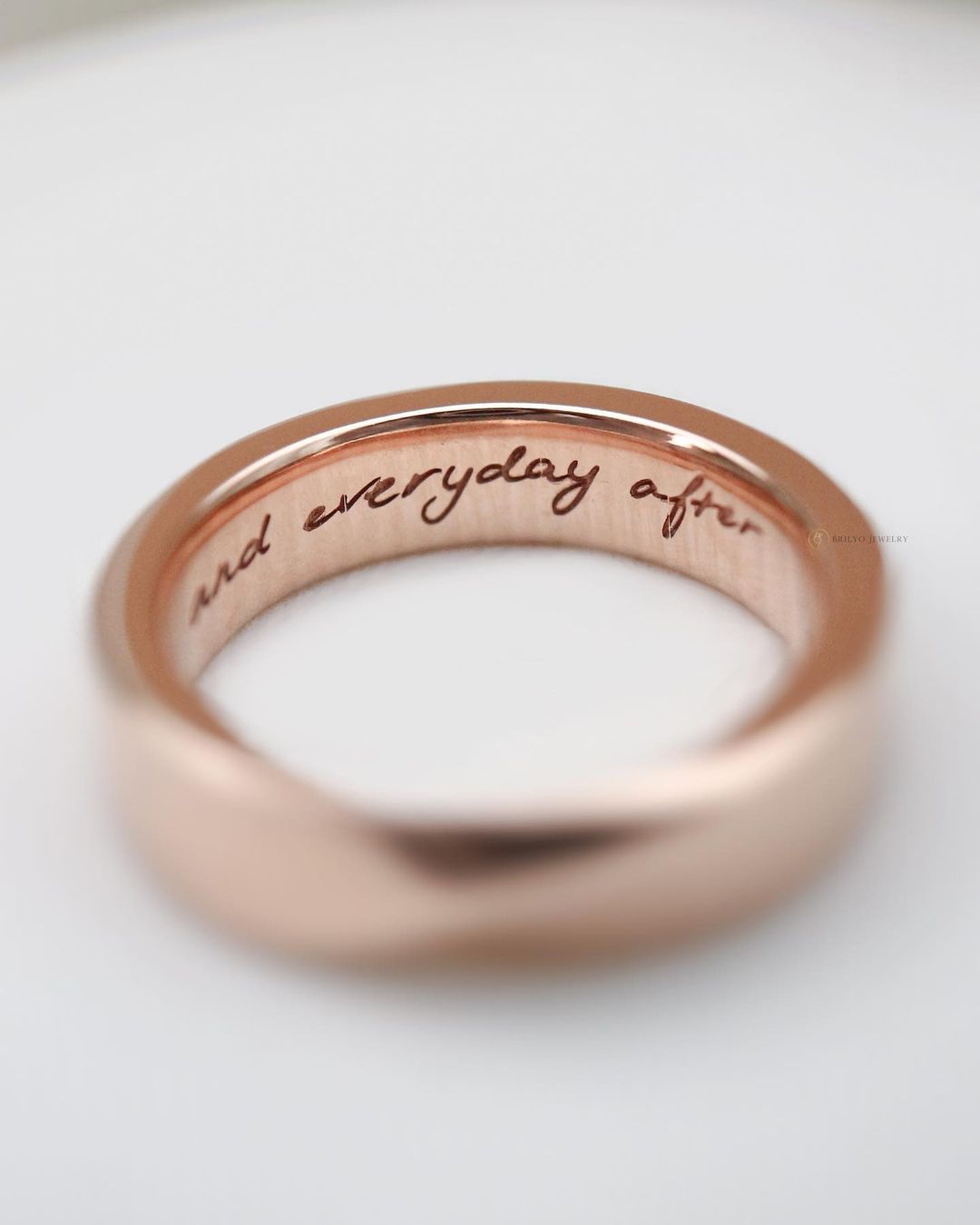 Mobius Strip Wedding Rings