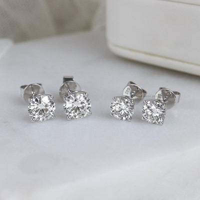 Round Studs