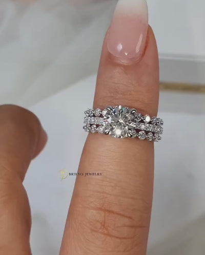 Channel Ring with Florianne