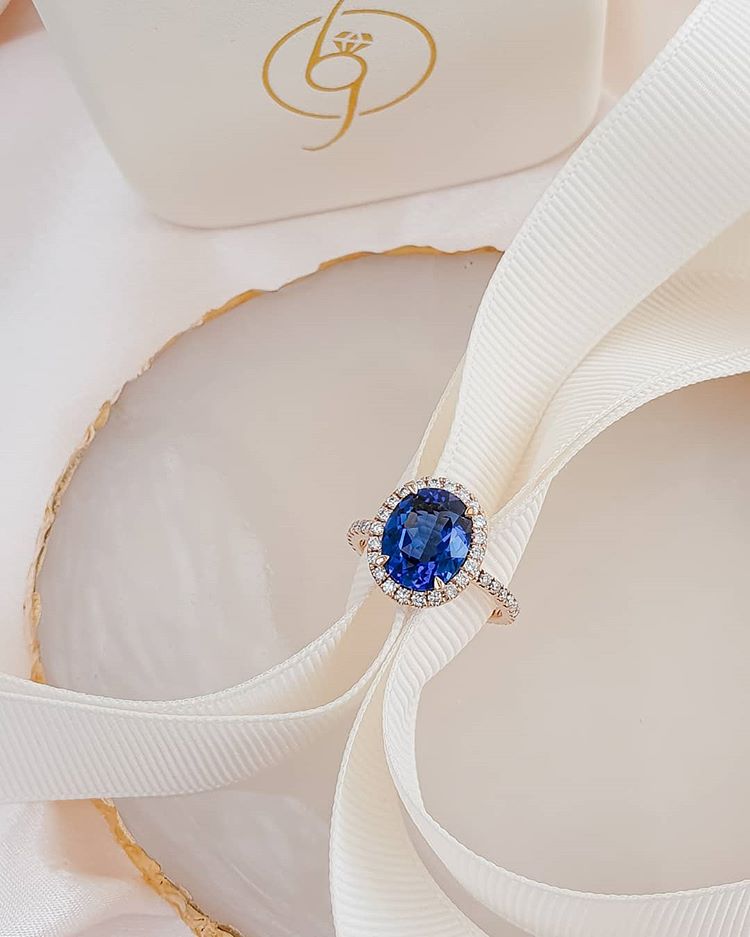 Featured Engagement Rings