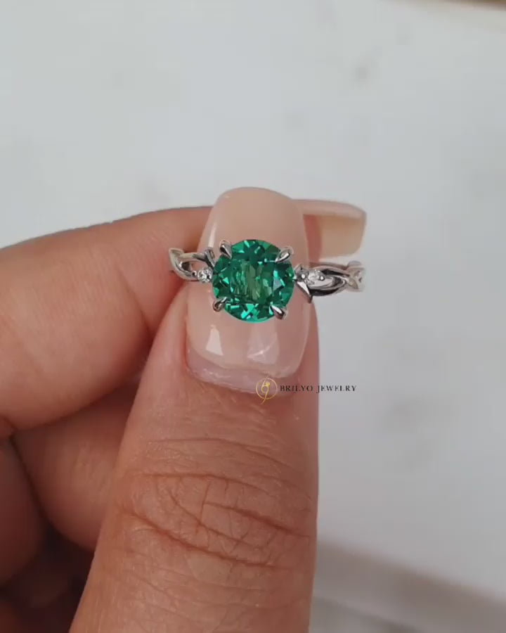 Rose Thorn Emerald Ring