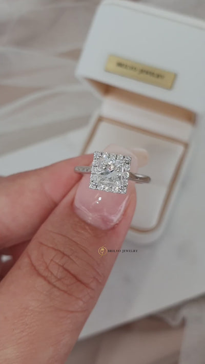 Princess Cut Diamond with Halo
